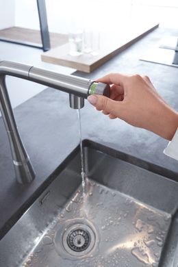 фотографія Змішувач для кухні з висувним виливом Grohe Zedra SmartControl (31593DC2)