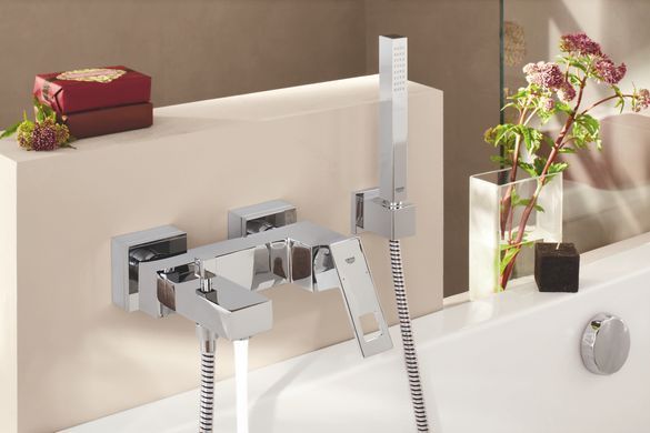фотографія Змішувач для ванни Grohe Eurocube (23141000)