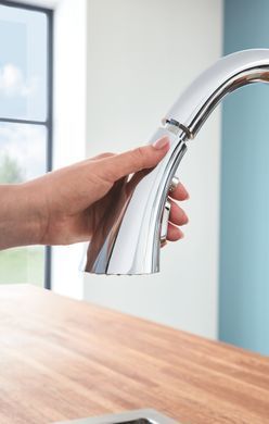 фото Змішувач для кухні з висувним виливом Grohe Zedra (32294002)