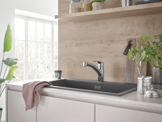 фотографія Змішувач для кухні з висувним виливом Grohe Eurosmart New (30305001)