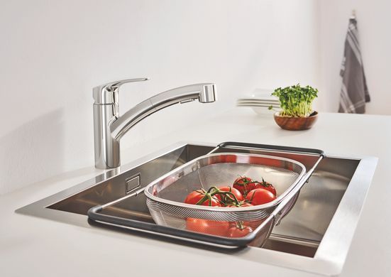 фотографія Змішувач для кухні з висувним виливом Grohe Eurosmart New (30305001)