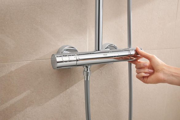 фотографія Душова система з термостатом для настінного монтажу Grohe Tempesta System 250 Cube (26689001)