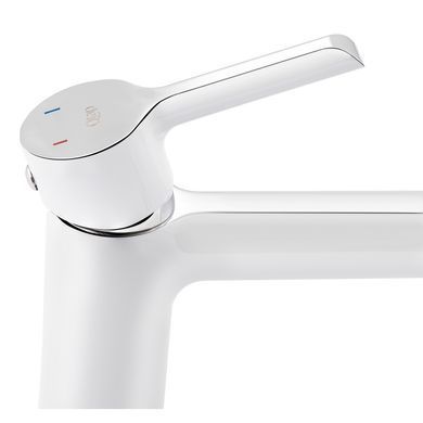 фото Смеситель для раковины Qtap Grand QTGRAWCR001F White