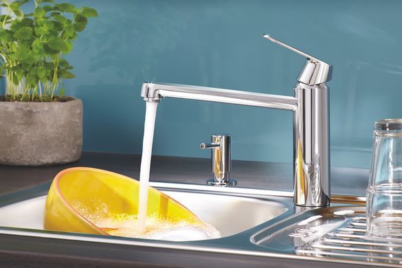 фото Змішувач для кухні Grohe Eurosmart Cosmopolitan (30193000)