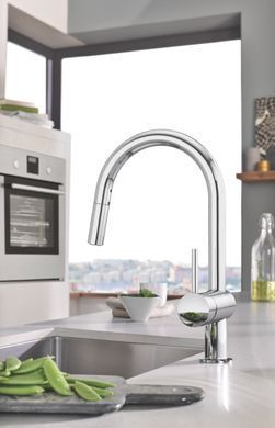фото Змішувач для кухні з висувним виливом Grohe Minta (32321002)