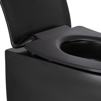 фотографія Унітаз підвісний Qtap Taurus безободковий з сидінням Soft-close QT2433084EUQMB