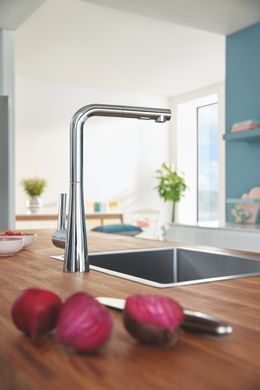 фотографія Змішувач для кухні з висувним виливом Grohe Zedra (32553002)